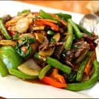 Best Hot Basil Leaves in Dracut, MA